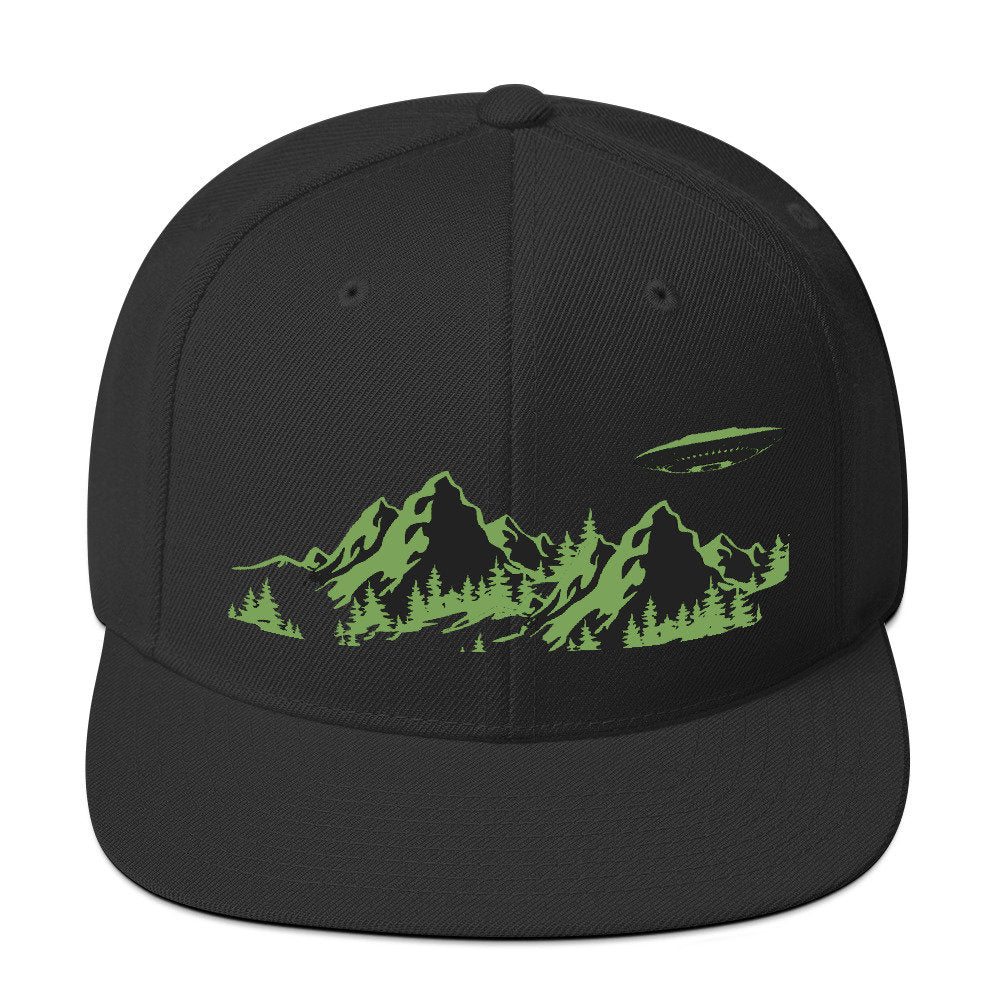 Hats - Black and Green UFO Mountains & Premium Snapback Hat